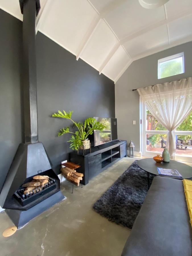 ケープタウン Cosy And Unique Family Retreat In Hout Bayヴィラ エクステリア 写真