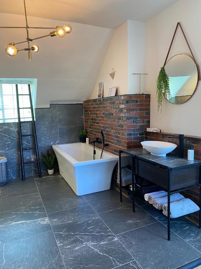 ケープタウン Cosy And Unique Family Retreat In Hout Bayヴィラ エクステリア 写真