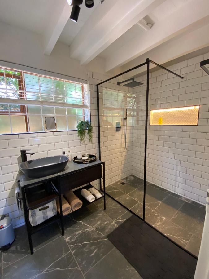 ケープタウン Cosy And Unique Family Retreat In Hout Bayヴィラ エクステリア 写真